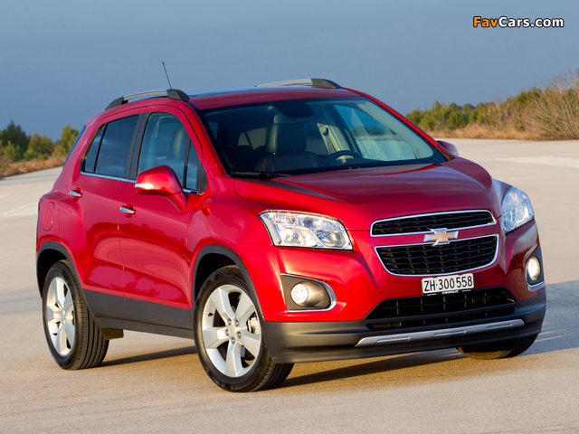 Chevrolet Trax 2012 images (640 x 480)