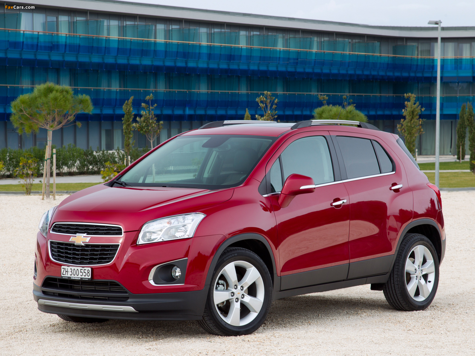 Chevrolet Trax 2012 wallpapers (1600 x 1200)