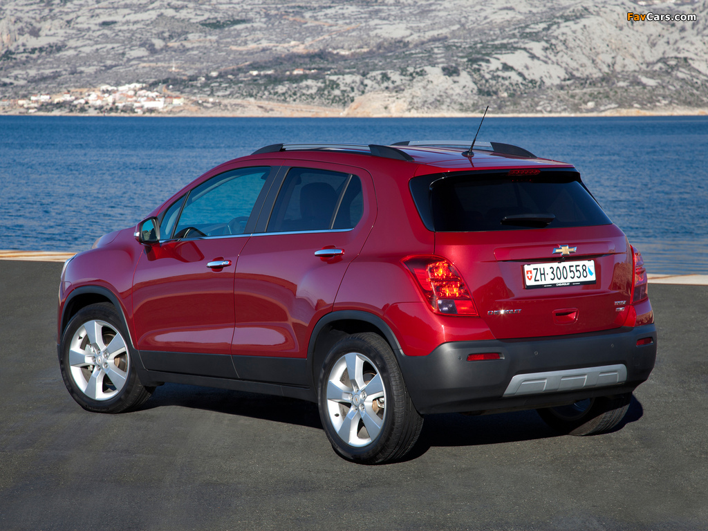 Images of Chevrolet Trax 2012 (1024 x 768)
