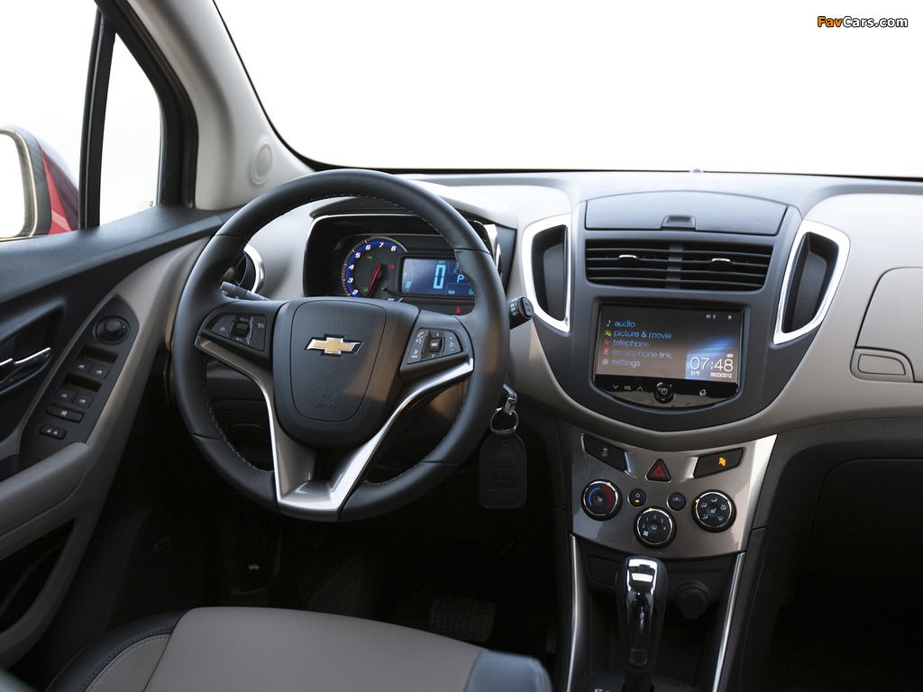 Photos of Chevrolet Trax CA-spec 2012 (1024 x 768)