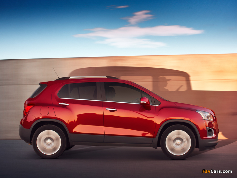 Chevrolet Trax 2012 wallpapers (800 x 600)