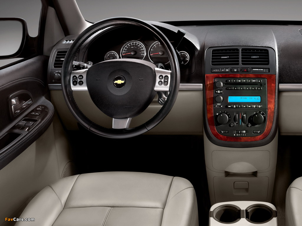 Chevrolet Uplander 2005–08 wallpapers (1024 x 768)