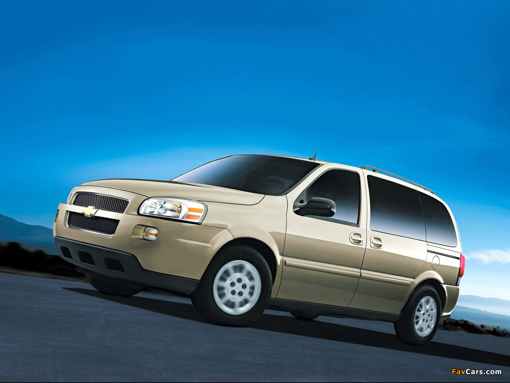 Images of Chevrolet Uplander SWB 2005–08 (1024 x 768)