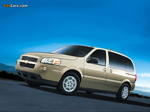Images of Chevrolet Uplander SWB 2005–08 (640 x 480)