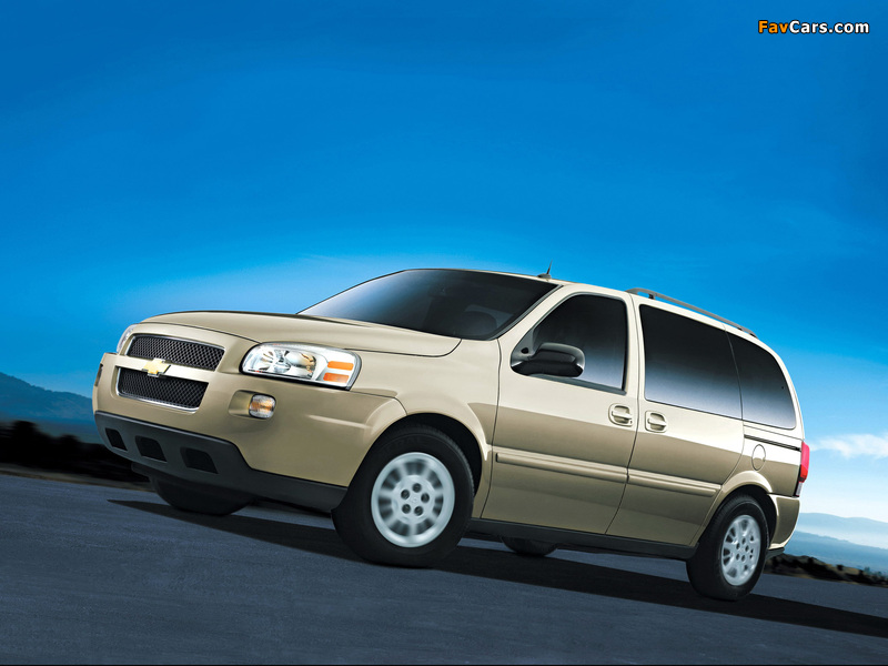 Images of Chevrolet Uplander SWB 2005–08 (800 x 600)