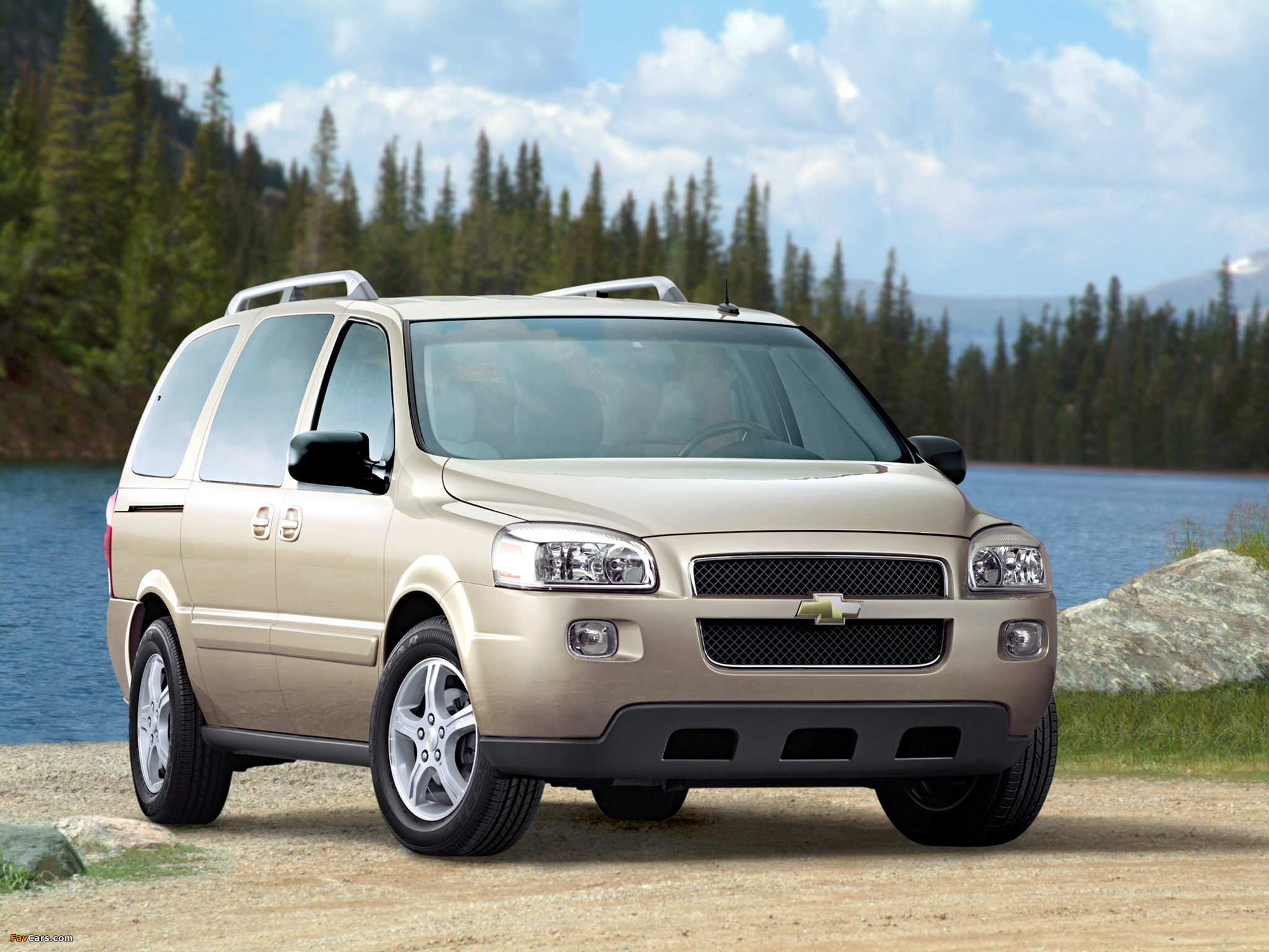 Photos of Chevrolet Uplander 2005–08 (2048 x 1536)