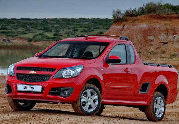Images of Chevrolet Utility Sport 2011