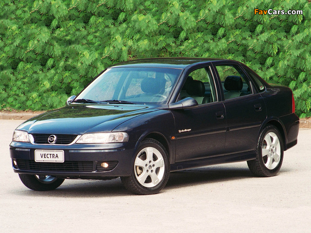 Pictures of Chevrolet Vectra 1996–2000 (640 x 480)