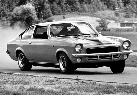 Chevrolet Vega Hatchback Coupe 1971–73 photos