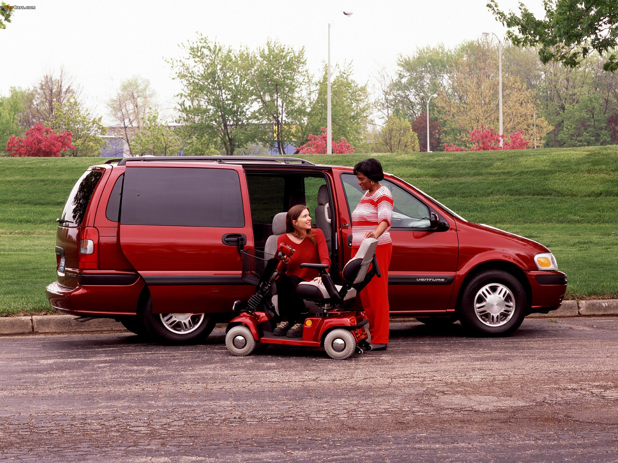 Chevrolet Venture 1996–2001 images (2048 x 1536)
