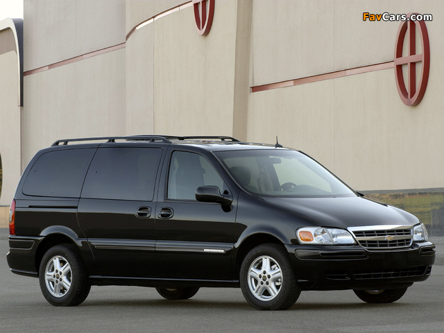 Chevrolet Venture 2001–05 photos (640 x 480)