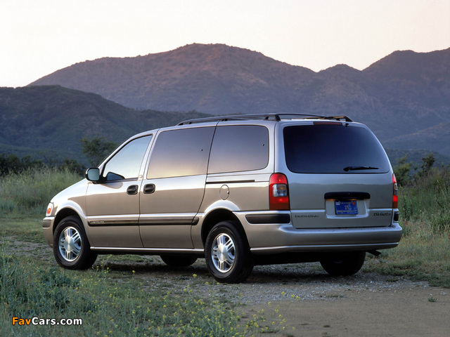 Chevrolet Venture 2001–05 pictures (640 x 480)