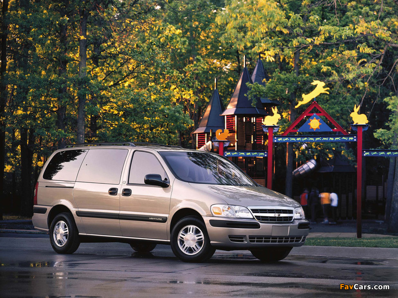 Photos of Chevrolet Venture 2001–05 (800 x 600)