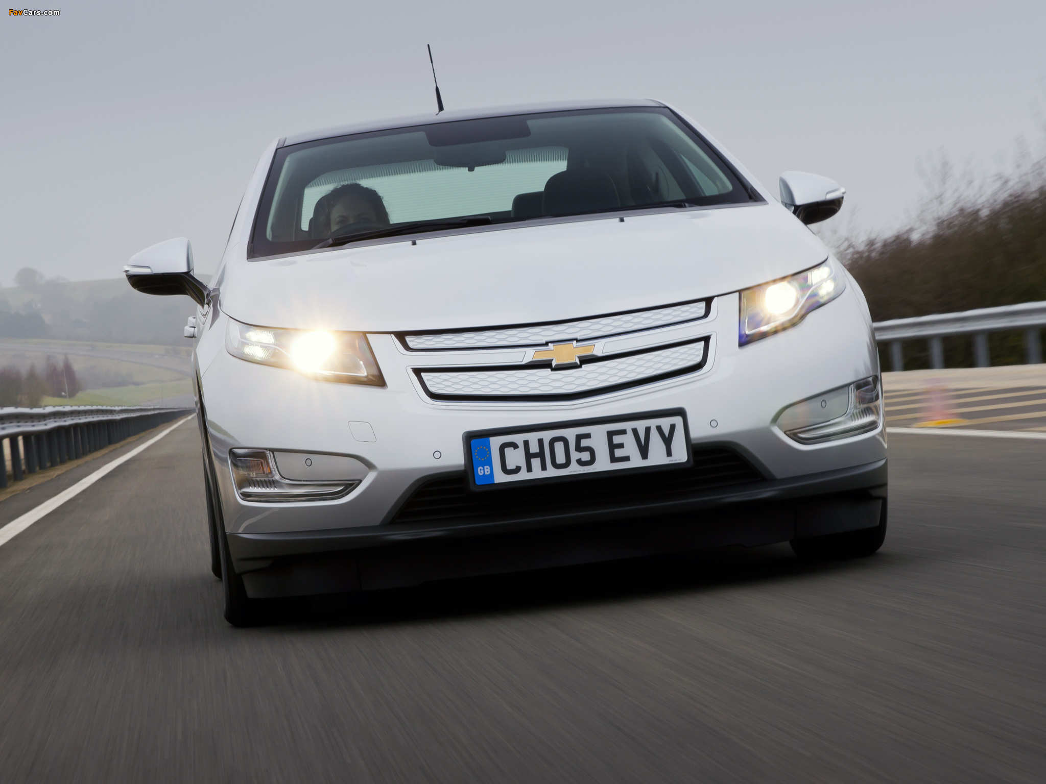 Images of Chevrolet Volt UK-spec 2012 (2048 x 1536)