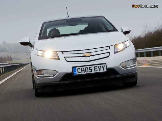 Images of Chevrolet Volt UK-spec 2012 (640 x 480)