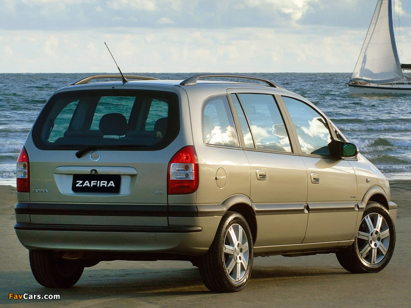 Chevrolet Zafira (A) 2004–12 images (800 x 600)