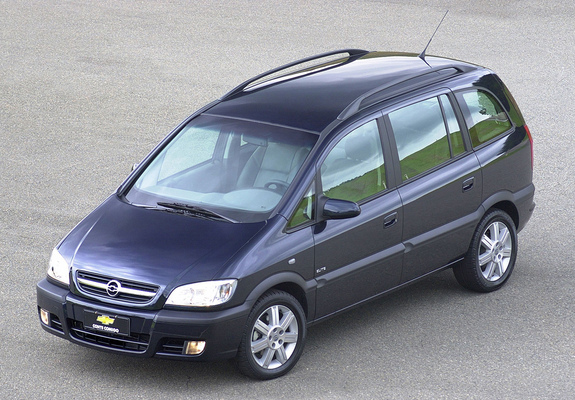 Images of Chevrolet Zafira (A) 2004–12