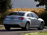 Chrysler 200 2010 photos
