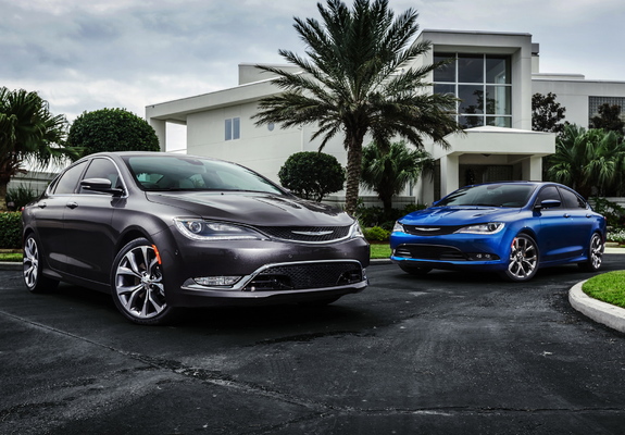 Chrysler 200 pictures