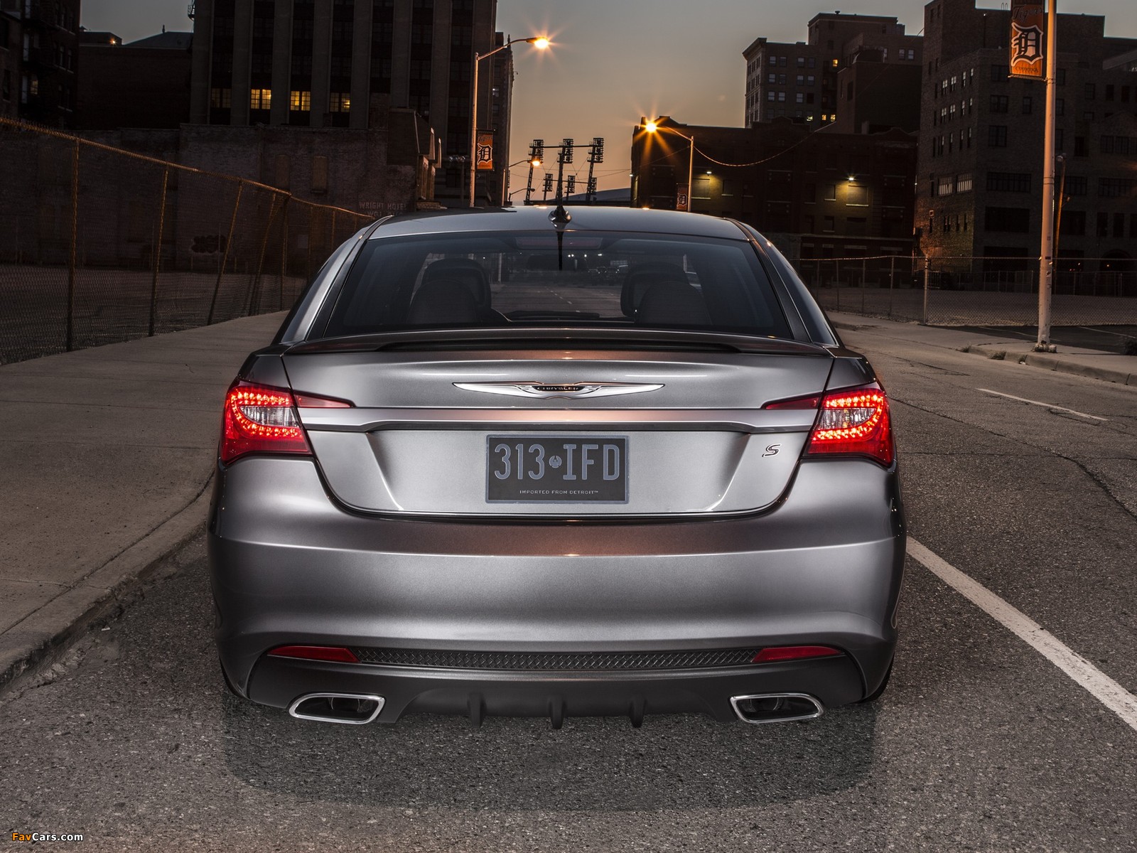 Photos of Chrysler 200S Special Edition (JS) 2013–14 (1600 x 1200)