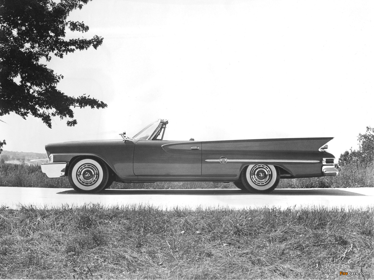 Chrysler 300G Convertible 1961 images (1280 x 960)