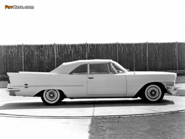 Chrysler 300C Convertible 1957 photos (640 x 480)