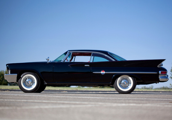 Images of Chrysler 300G Hardtop Coupe (842) 1961