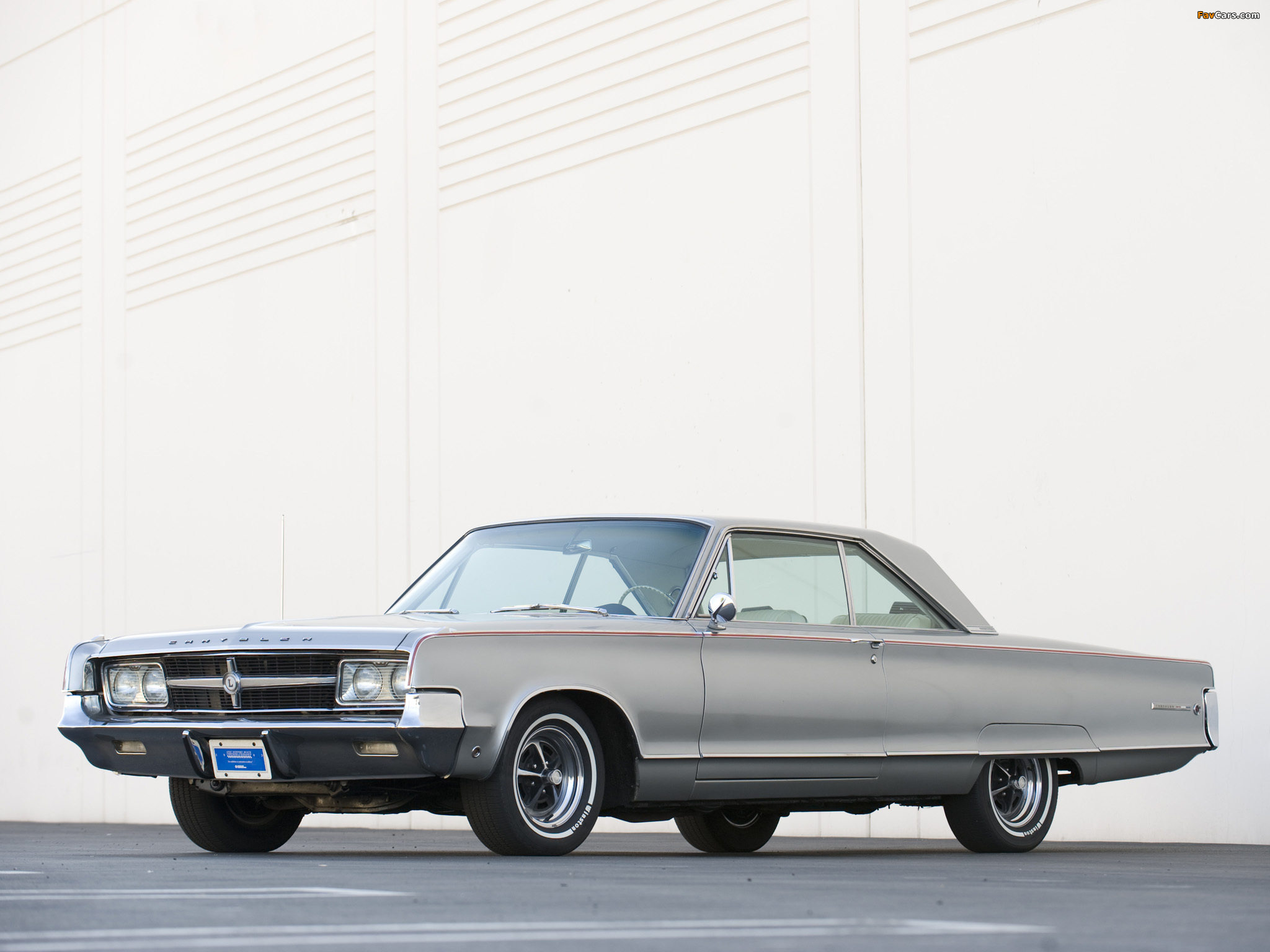 Images of Chrysler 300L Hardtop Coupe 1965 (2048 x 1536)
