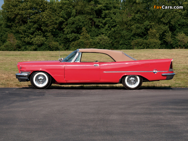 Pictures of Chrysler 300C Convertible 1957 (640 x 480)