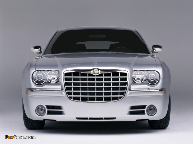 Chrysler 300C Touring Concept 2003 photos (640 x 480)