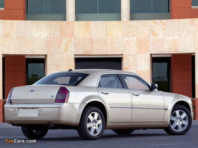 Chrysler 300C 2004–07 images (640 x 480)