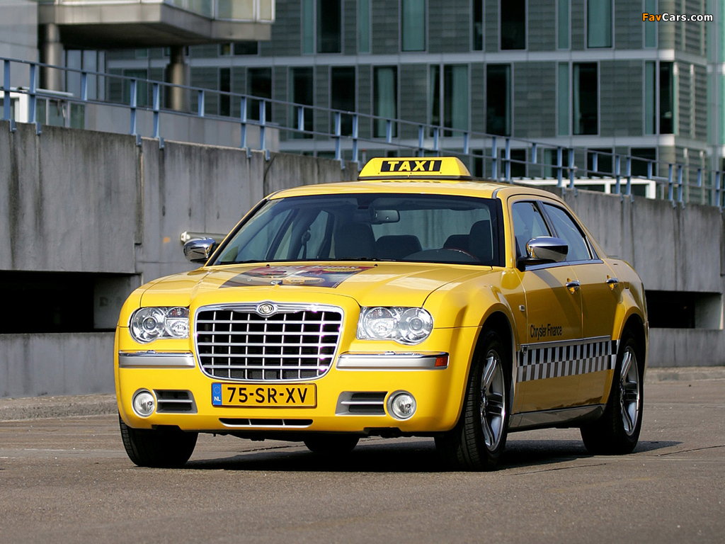 Chrysler 300C Taxi (LE) 2004–07 wallpapers (1024 x 768)