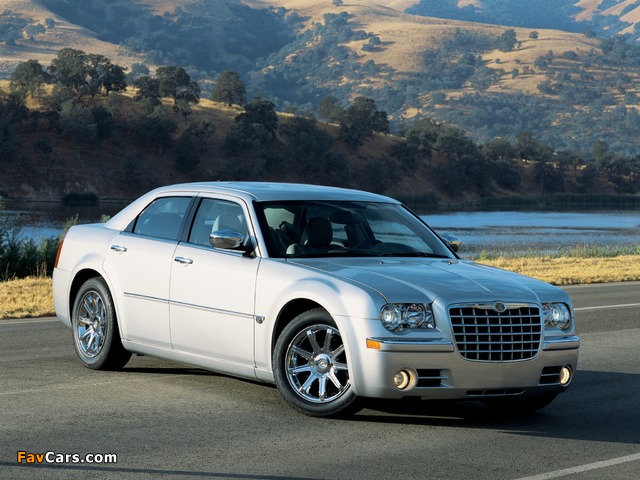 Chrysler 300C 2004–07 wallpapers (640 x 480)