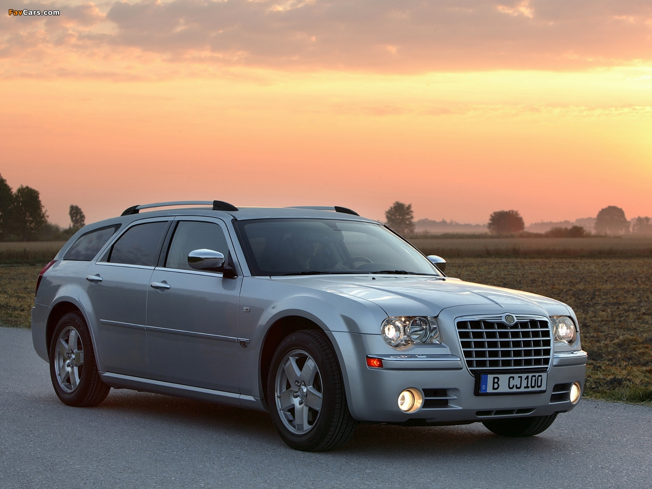 Chrysler 300C Touring 2006–10 photos (1280 x 960)