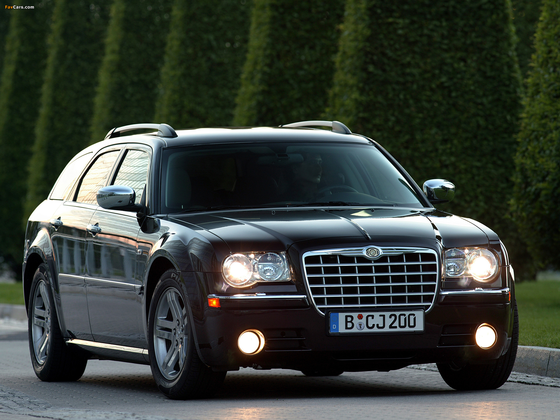Chrysler 300C Touring 2006–10 pictures (1920 x 1440)
