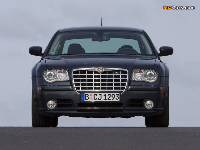 Chrysler 300C SRT8 EU-spec (LE) 2006–10 wallpapers (640 x 480)