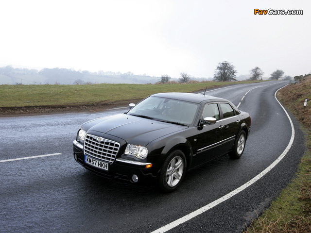 Chrysler 300C UK-spec (LE) 2007–10 pictures (640 x 480)