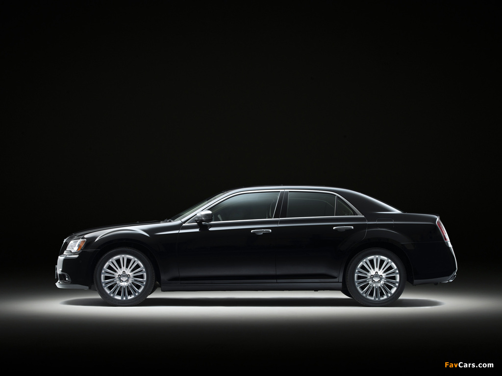 Chrysler 300C JP-spec 2012 images (1024 x 768)
