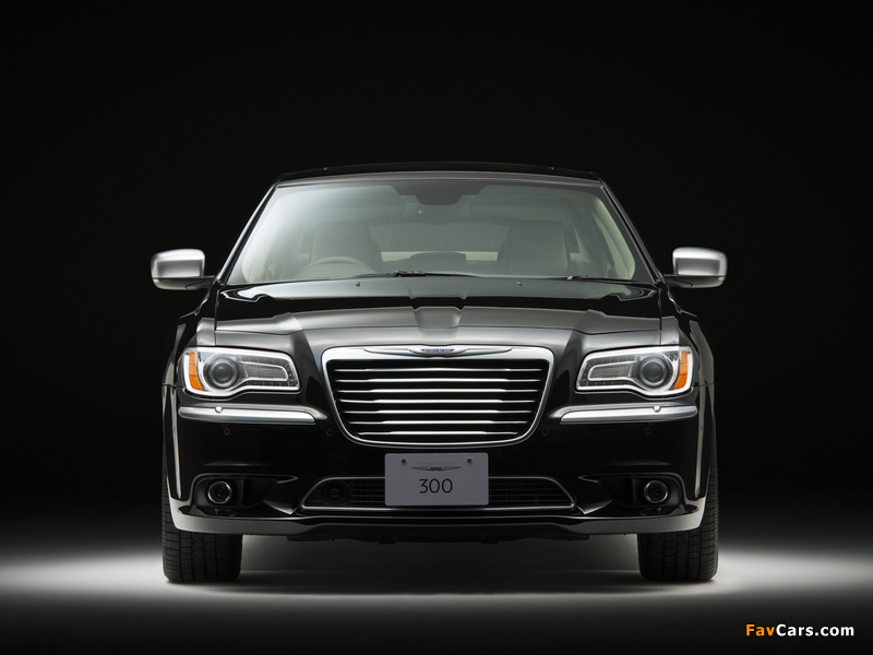 Chrysler 300C JP-spec 2012 photos (800 x 600)