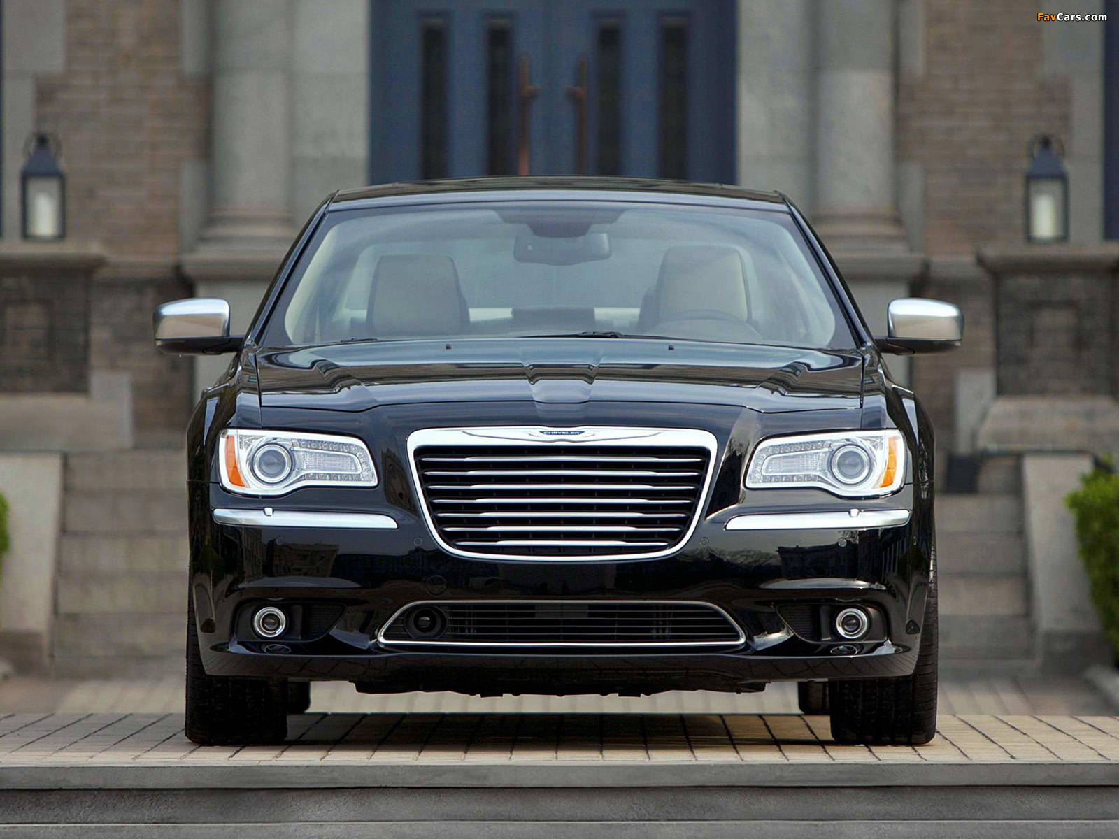 Chrysler 300C 2012 pictures (1600 x 1200)