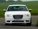 Chrysler 300C UK-spec 2012 pictures