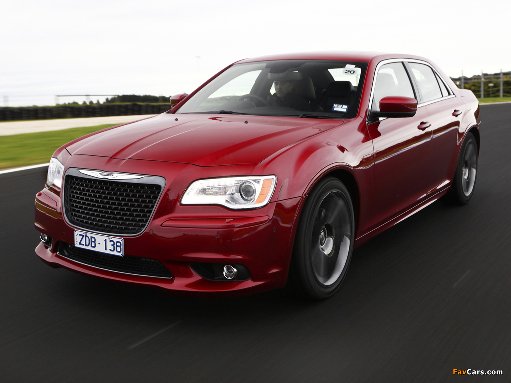 Chrysler 300 SRT8 AU-spec 2012 wallpapers (1024 x 768)