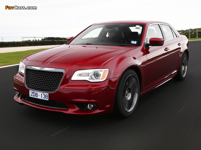 Chrysler 300 SRT8 AU-spec 2012 wallpapers (640 x 480)