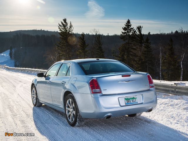 Chrysler 300 Glacier 2013 images (640 x 480)