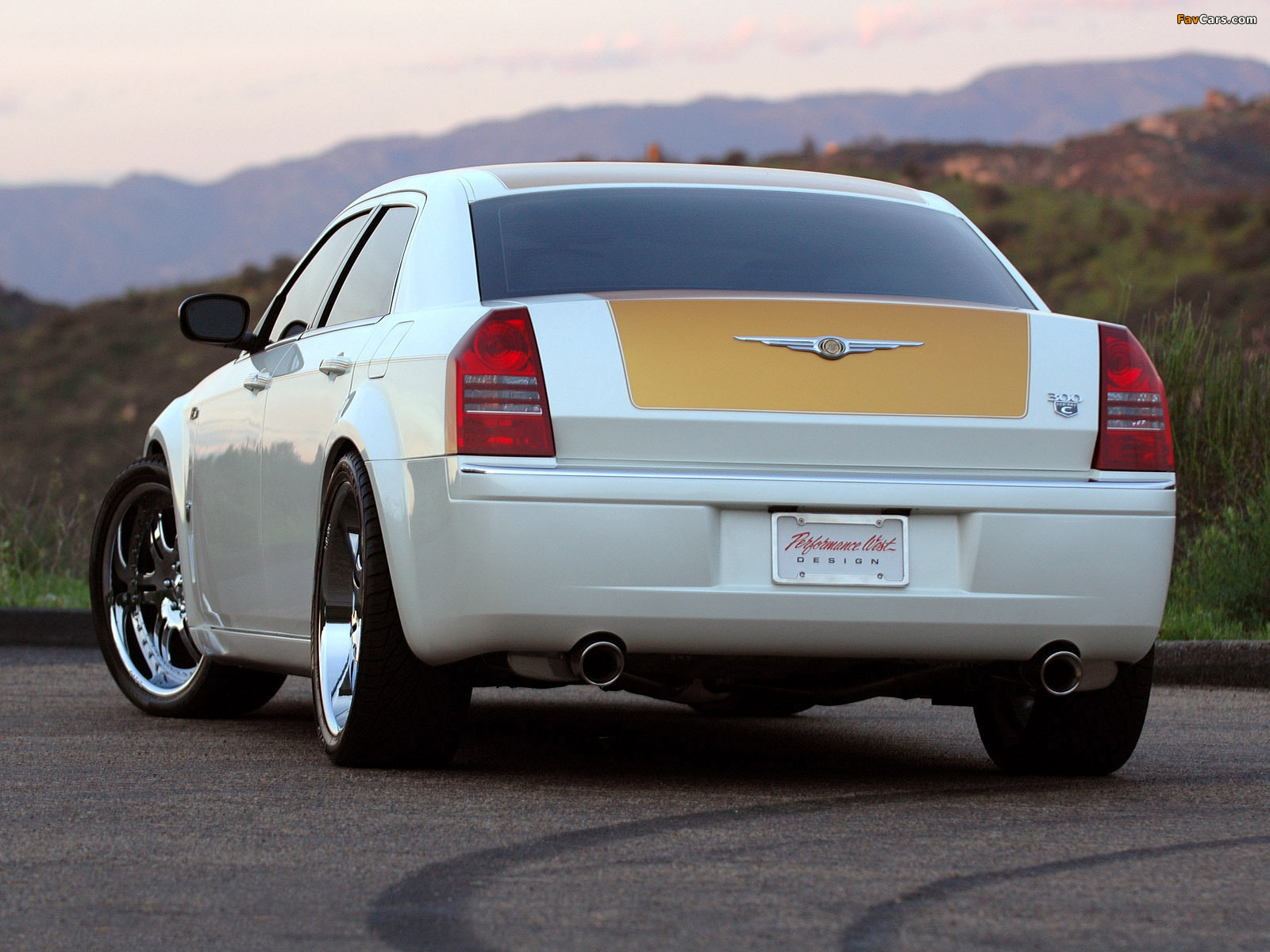 Chrysler 300C Hurst Edition by Performance West Group 2005–11 wallpapers (1600 x 1200)