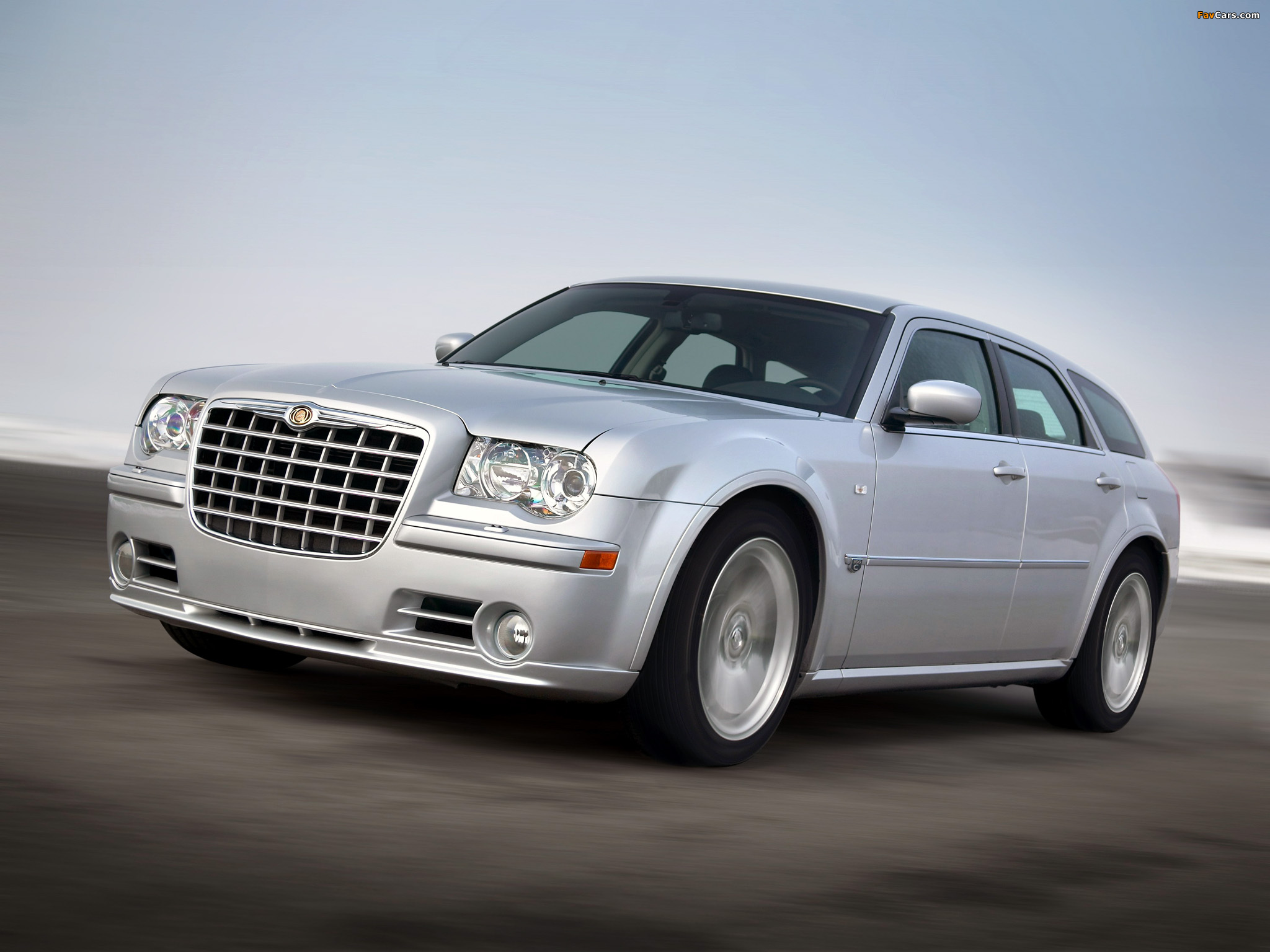 Chrysler 300C SRT8 Touring 2006–10 pictures (2048 x 1536)