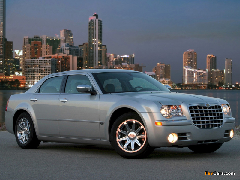 Images of Chrysler 300C 2004–07 (800 x 600)