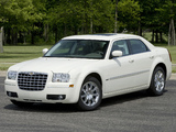 Images of Chrysler 300 (LX) 2007–10