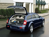 Images of Chrysler 300C Touring (LE) 2007–10