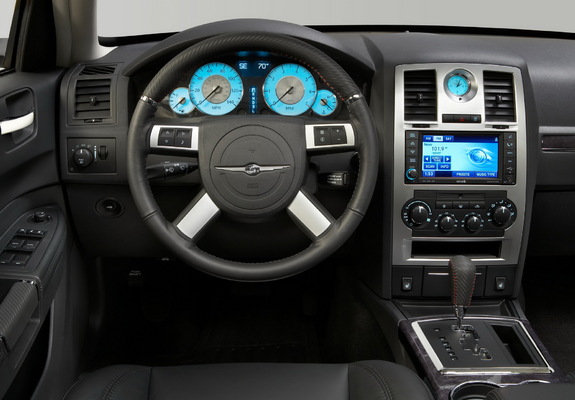 Images of Chrysler 300 S6 (LX) 2010